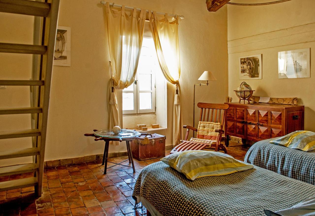 Demeure de Digoine Chambre d'Hotes Bourg-Saint-Andéol Extérieur photo