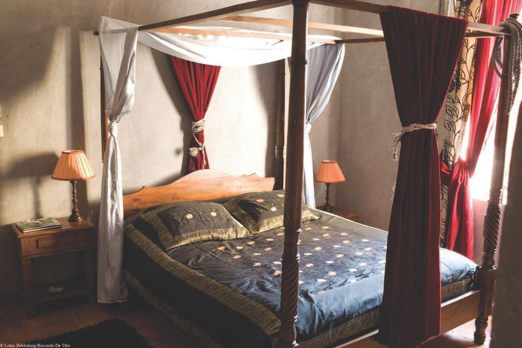 Demeure de Digoine Chambre d'Hotes Bourg-Saint-Andéol Extérieur photo